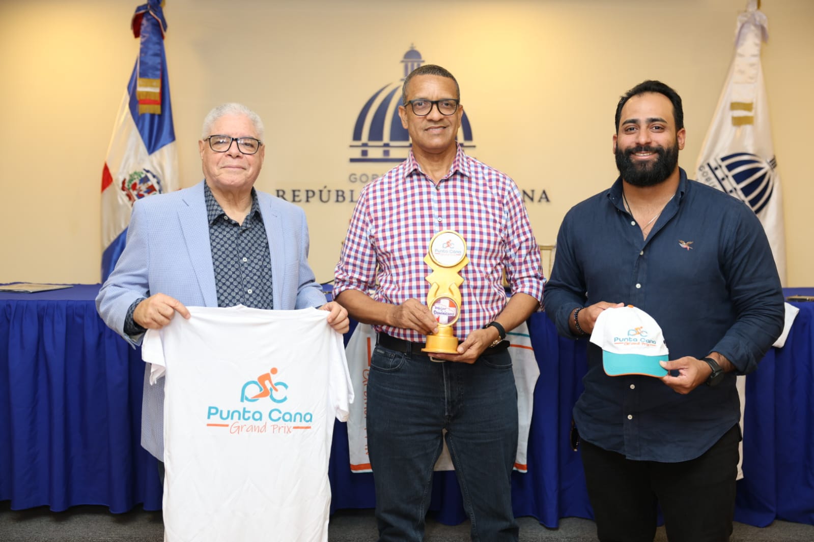 Ministerio de Deportes apoyará la celebración del Punta Cana Grand Prix