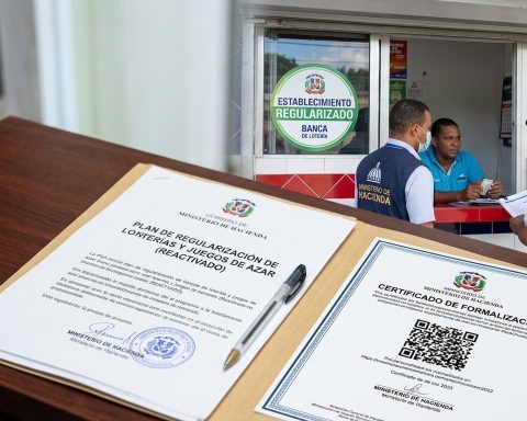 Reactivan el plan de regularización de bancas de loterías