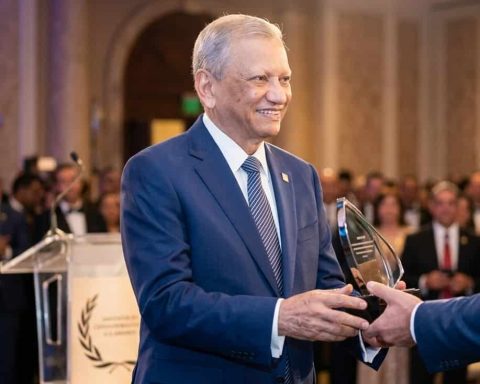 Tobías Crespo se consolida como alcalde del Distrito Nacional